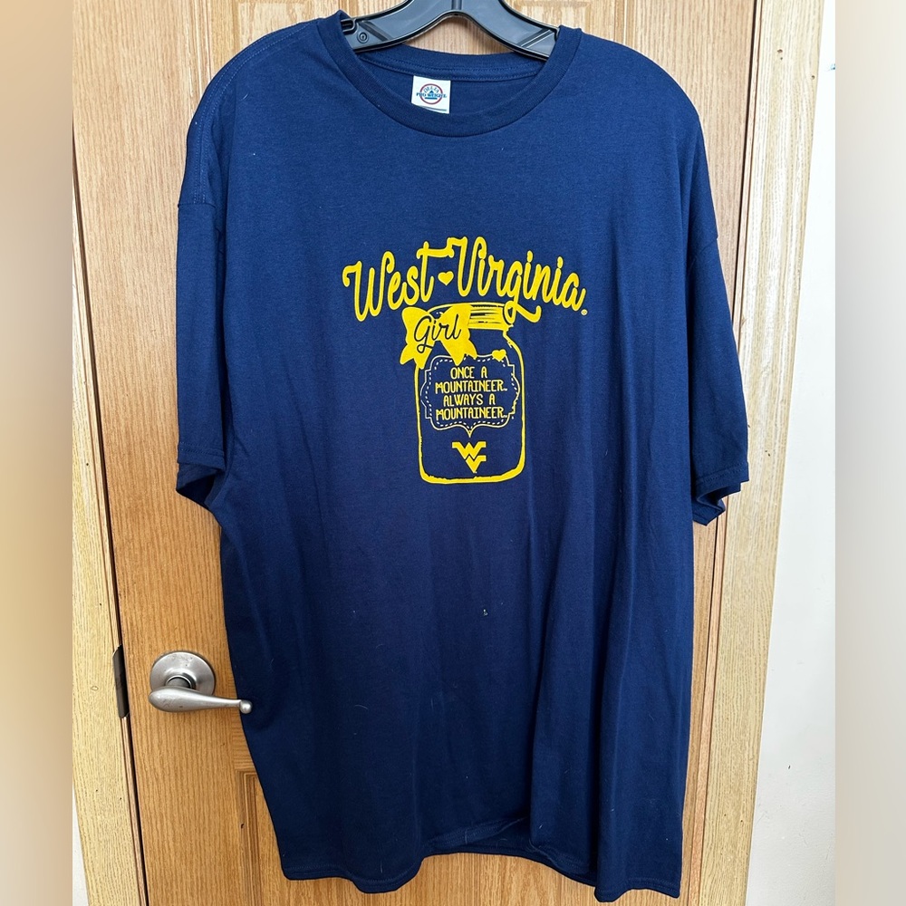 Women’s Navy Blue West Virginia Graphic Tee Sz XXL